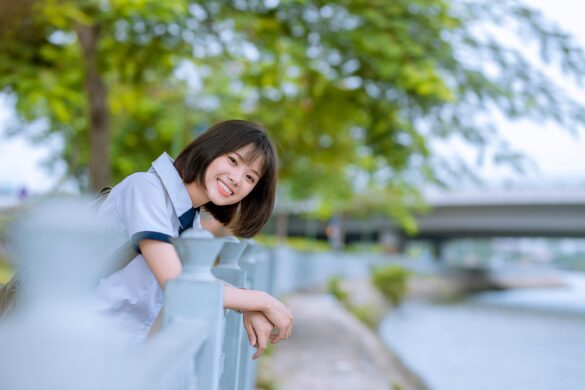 明るく振舞って、牡羊座男性と仲良くなろう。