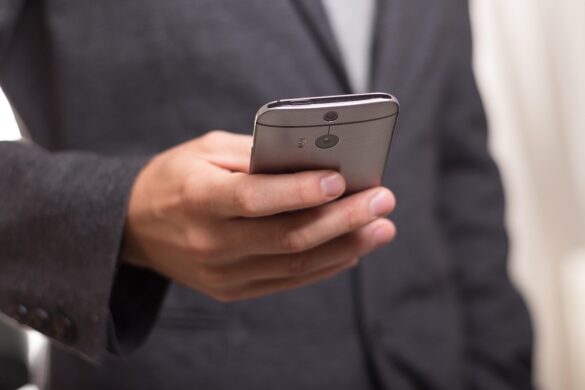 あなたを信用できなくなり、牡牛座男性はあなたと別れた